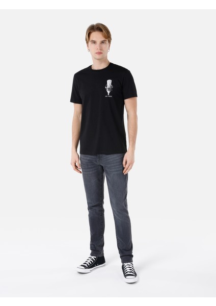 Regular Fit Yuvarlak Yaka Erkek Siyah Kısa Kol Tişört Cl1068522