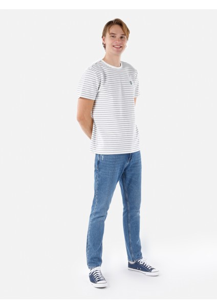 Regular Fit Yuvarlak Yaka Erkek Beyaz Kısa Kol Tişört Cl1067813