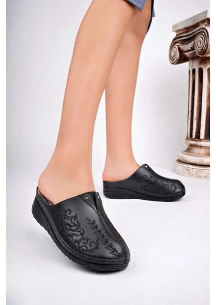 4104 Önü Kapalı Nakışlı Günlük Kadın Terlik fiyatları