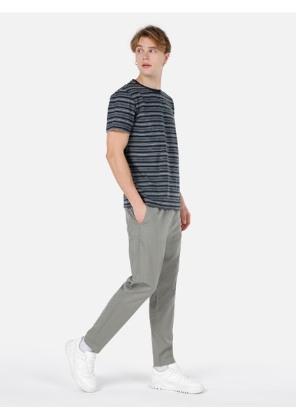 Regular Fit Yuvarlak Yaka Erkek Lacivert Kısa Kol Tişört Cl1068162 modelleri