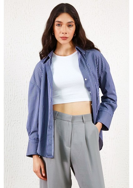 Çizgili Kadın Gömlek | Lacivert MKS167432-01