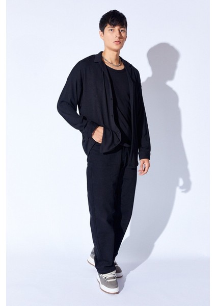 Oversize Örme Jakarlı Kalın Dokulu Apaç Yaka Uzun Kol Erkek Gömlek | Siyah MANN199990-1 modelleri