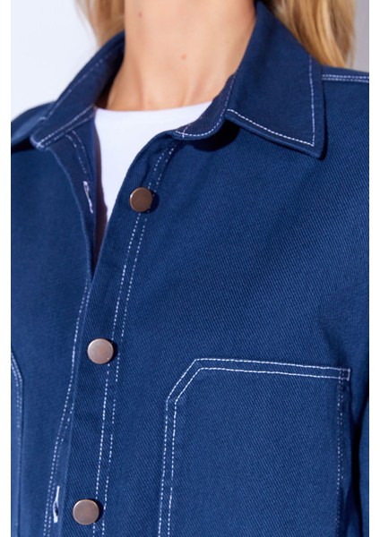 Gabardin Yıkamalı Dikiş Detaylı Çift Cep Oversize Kadın Dış Gömlek | Lacivert Mkw169415-01