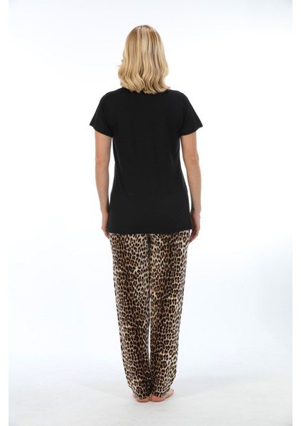 Bambu, Esnek Kumaş, Leopar Desenli, Kısa Kol Kadın Pijama Takımı modelleri