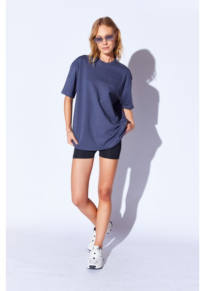 Antrasit Kalın Soft Dokulu Enjeksiyon Minimal Baskı Detaylı Oversize %100 Pamuk Unisex T-Shirt
