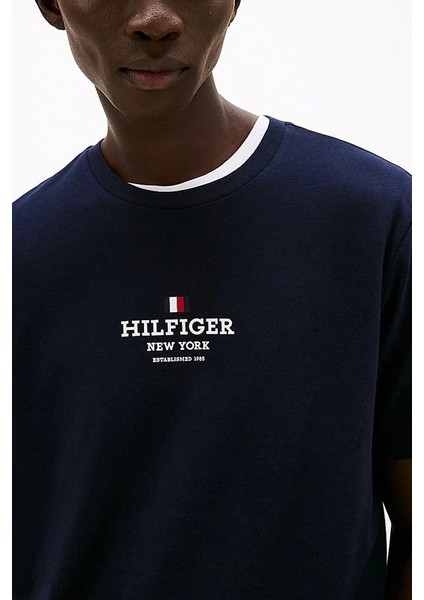 Tommy Hilfiger Logolu Erkek Lacivert T-Shirt