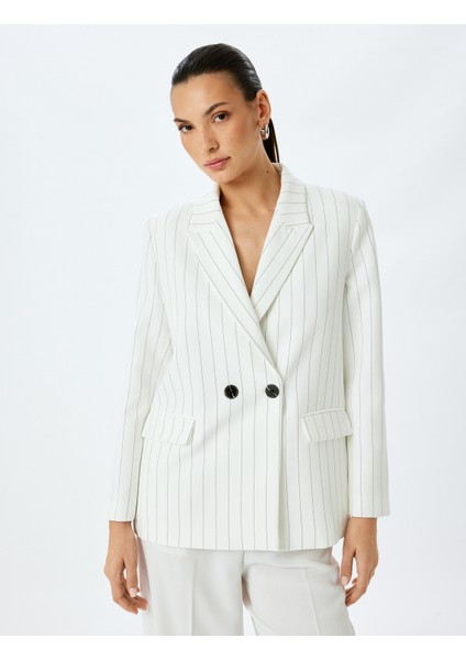 Uzun Kollu Çizgili Kruvaze Oversize Blazer Ceket modelleri
