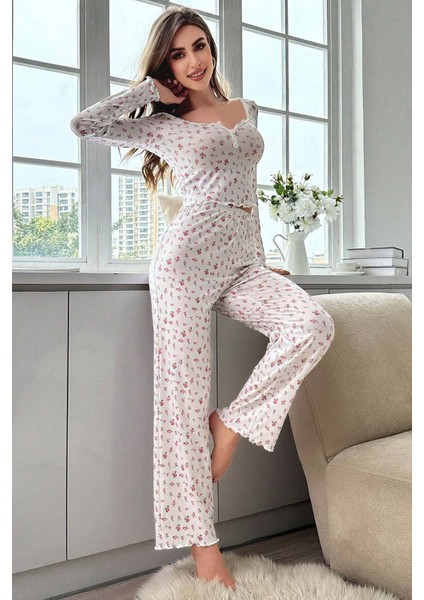 Çiçek Desenli Uzun Kollu Pijama Takımı