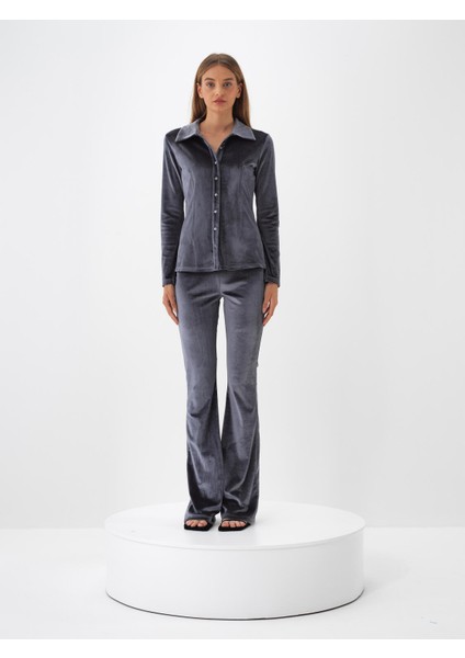 Kadın Antrasit Lüks Dokulu Soft Kadife Slim Fit Gömlek fiyatları