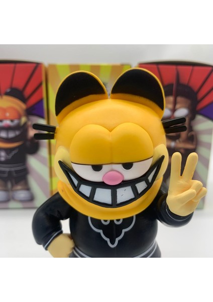 Garfield Yıldız Figürü Yüksekliği 130 mm (Yurt Dışından)