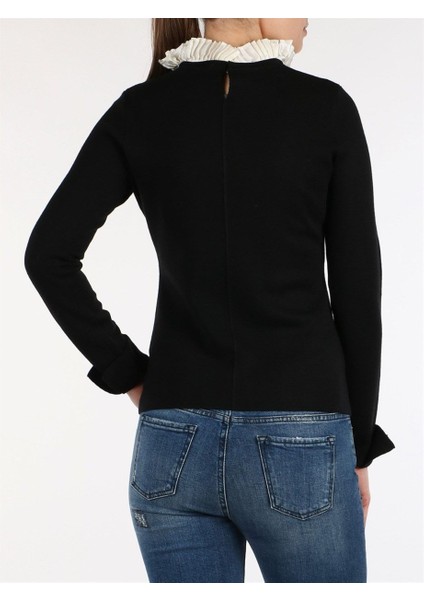 Çıkarılabilir Dik Yaka Katlı Kol Siyah Yün ve Ipek Triko Kazak modelleri