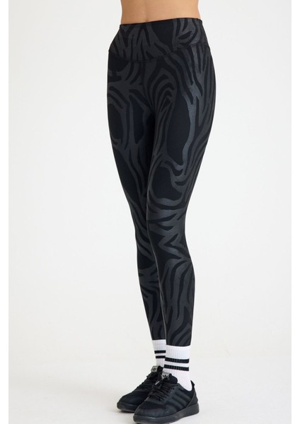 Dar Kesim Desenli Lanzarote Deri Görünümlü Toparlayıcı Spor Tayt modelleri