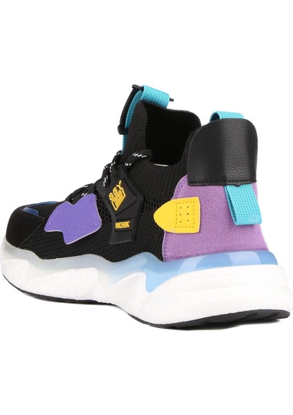 - Siyah Renk Bağcıklı Erkek Sneaker