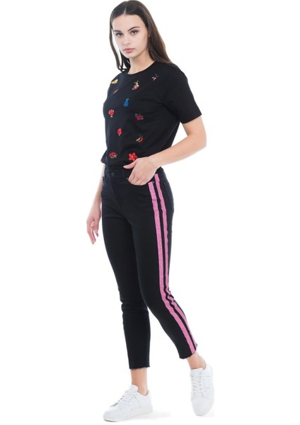 Sport Şeritli Kesik Paça Siyah Pamuklu Jean Pantolon