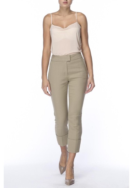 Katlı Paça Cepli Dar Kesim Pamuklu Pantolon