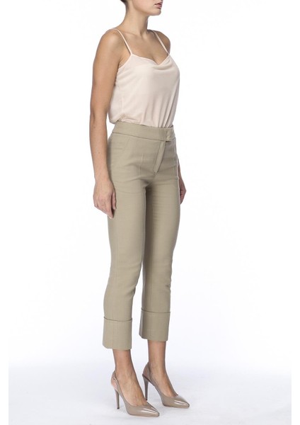 Katlı Paça Cepli Dar Kesim Pamuklu Pantolon modelleri