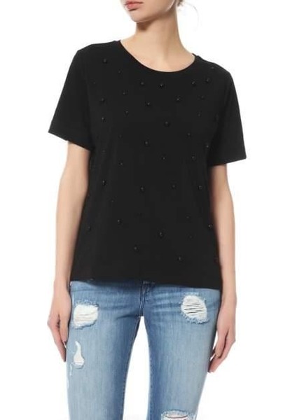 Boncuk Işlemeli Bisiklet Yaka Pamuklu T-Shirt