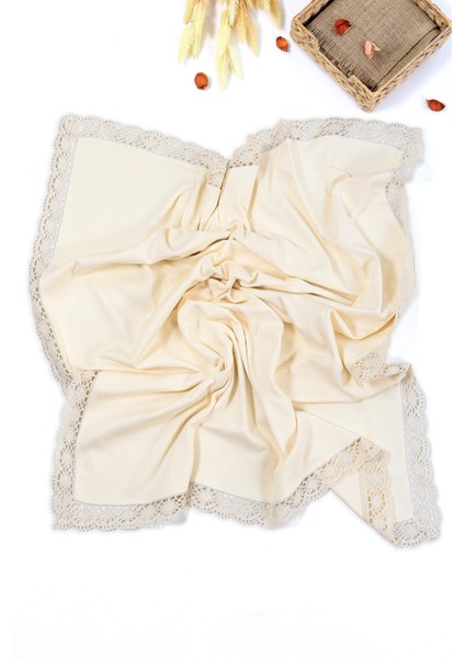 Kız Bebek Çift Katlı Natural Dantelli Lüks Penye Battaniye STL6700 fırsatları