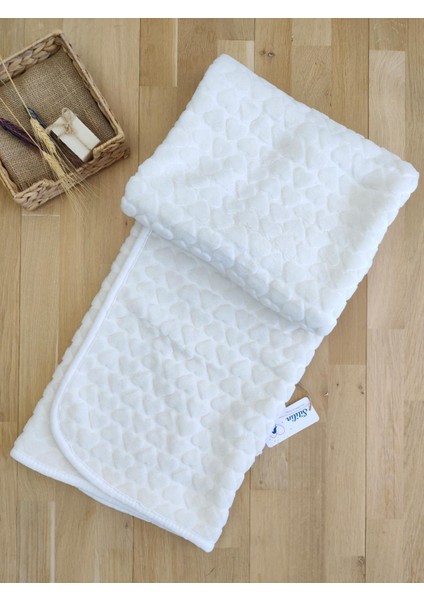 Peluş Kalp Bebek Battaniyesi STL5050
