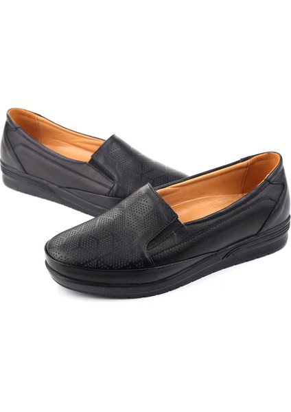 4112 Kadın Ortopedik Kauçuk Taban Deri Ayakkabı modelleri