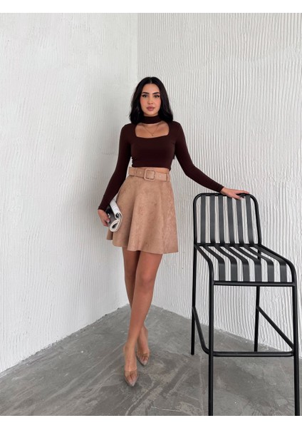 Kadın Midi Boy Kemerli Süet Kloş Etek