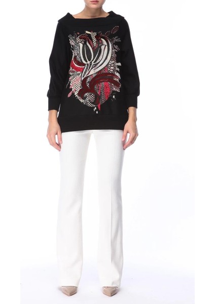 Kayık Yaka Baskılı Siyah Sweatshirt
