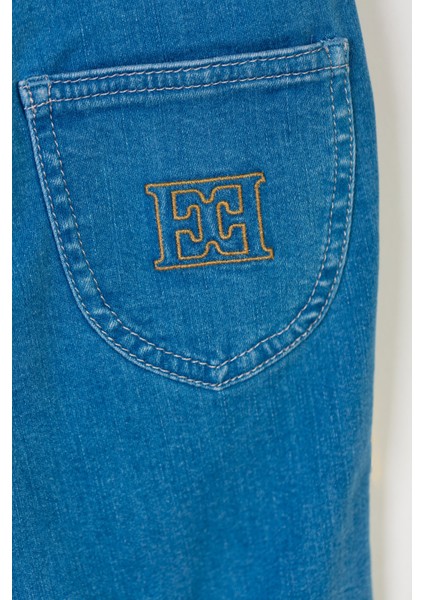 Cep Logolu Düz Kesim Denim Çocuk Pantolon