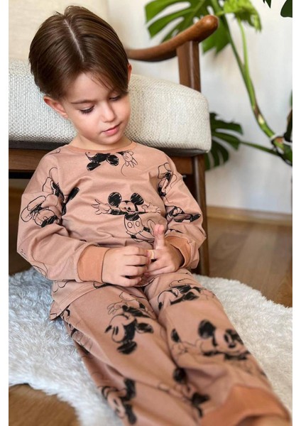 Erkek Çocuk Mickey Basklı Bilekleri Lastikli Penye Kazak Kahverengi Pijama Takım