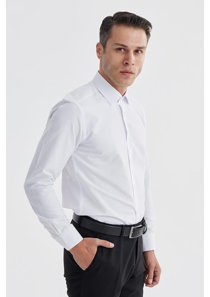 Düz Dar Kalıp - Slim Fit Beyaz Gömlek