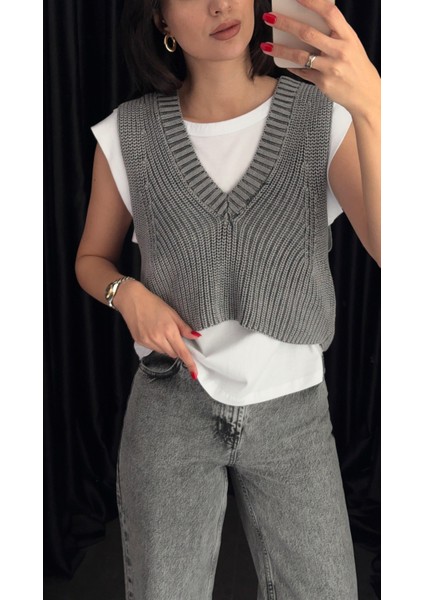 Yıkamalı Tshirtlü Süveter