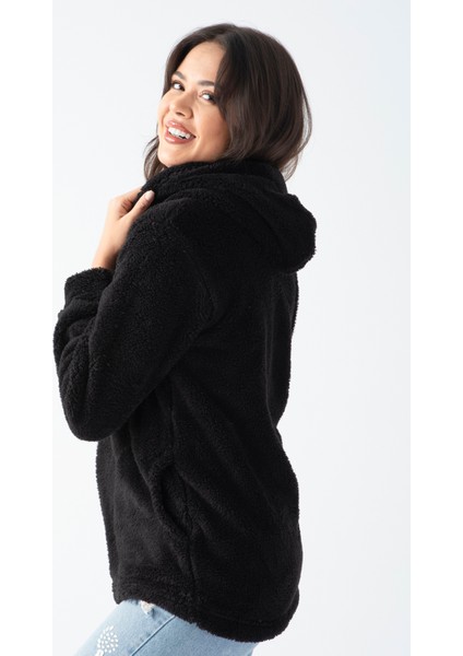 Kadın Siyah Kapüşonlu Peluş Ceket modelleri