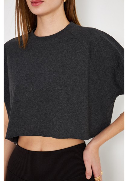 Pamuklu Crop Kadın Kısa Kollu Tişört Grimelanj Antrasit fiyatları