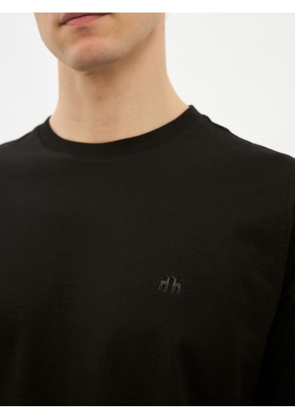 Erkek Regular Fıt Tişört-Siyah indirimleri