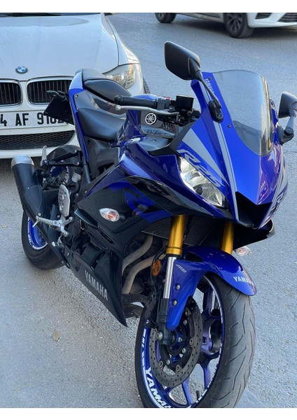 YZF-R25 Ön Kafa Sticker Modeli Nardo Gri fırsatları