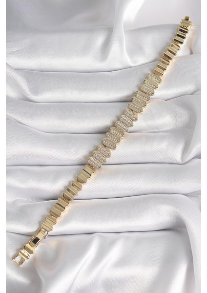 Pirinç Gold Renk Zirkon Taşlı Xuping Exclusive Vıp Seri Kadın Bileklik fiyatları