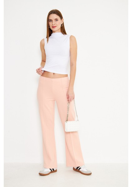 Kadın Yüksek Yaka Kolsuz Tişört Beyaz fiyatları