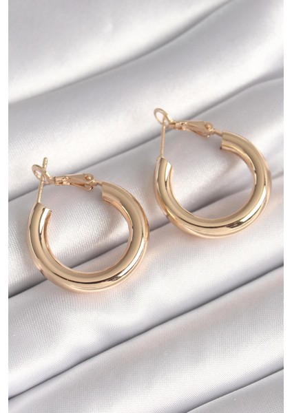 Pirinç Gold Renk Halka Model Kadın Küpe