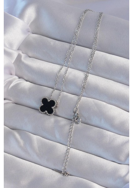 316L Çelik Gümüş Renk Siyah Mineli Yonca Kolye fiyatları