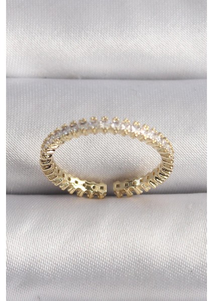 Pirinç Gold Renk Zirkon Taşlı Su Yolu Model Vıp Seri Kadın Yüzük