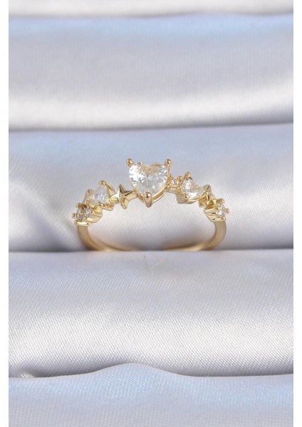 Pirinç Gold Renk Zirkon Taş Kalp Model Kadın Yüzük