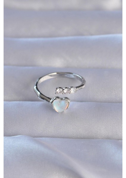 Pirinç Gümüş Renk Zirkon Taşlı Sedefli Kalp Model Ayarlanabilir Yüzük fiyatları