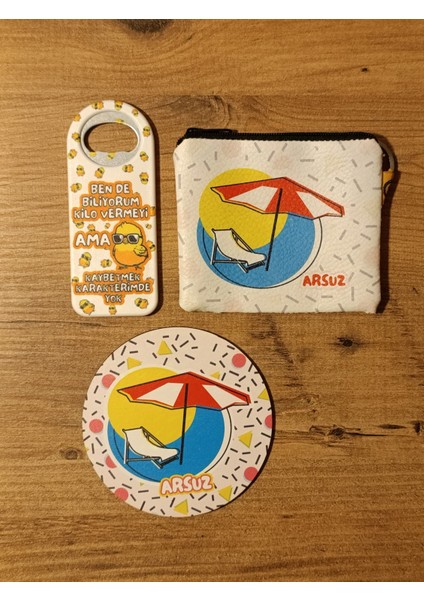 Arsuz Yazılı Bozuk Para Cüzdanı, Bardak Altlığı ve Magnet Açacak 3'lü Set