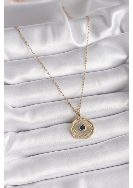 316L Çelik Gold Renk Zincir Siyah Zirkon Taş Madalyon Model Kadın Kolye fiyatları