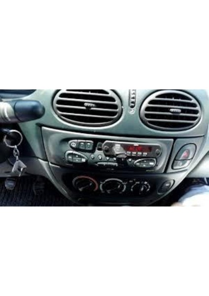 Megan 1 Gri Renk Oto Teyp Çerçevesi Plastik modelleri