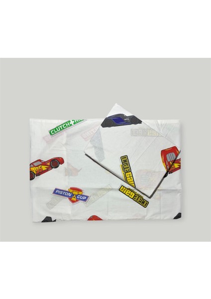 Out Cars Mcqueen %100 Pamuk Çarşaf ve Yastık Kılıfı 2 Parça