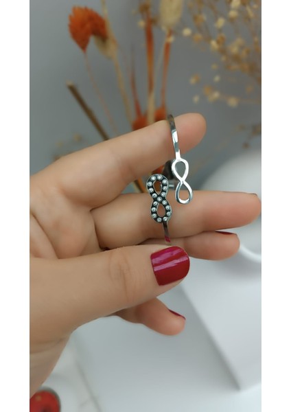 Kararma Yapmaz Zirkon Taşlı Silver Sonsuzluk Figürlü Bileklik fırsatları