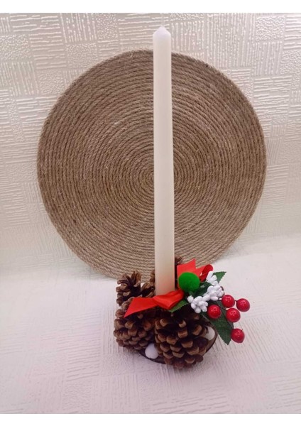 Kırmızı Yılbaşı Masa Dekorasyonu 2li Şamdan Kozalak Kokina Berry Yeni Yıl Dekoratif Mumluk modelleri