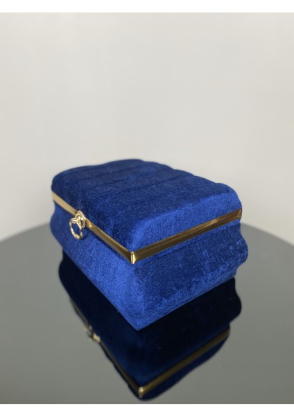 Gold Şeritli Çeyiz ve Makyaj Sandığı | Şık ve Zarif Tasarım modelleri