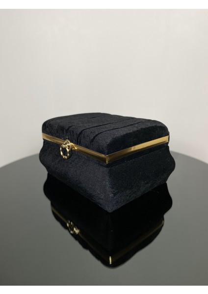 Gold Şeritli Çeyiz ve Makyaj Sandığı | Şık ve Zarif Tasarım fiyatları