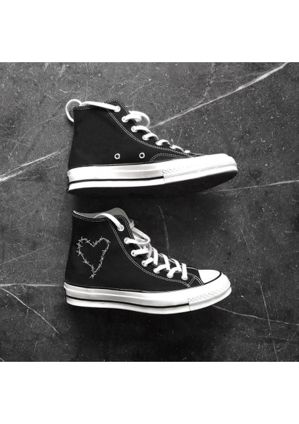 Barbed Wire Heart Baskılı Siyah Unisex Kanvas Ayakkabı